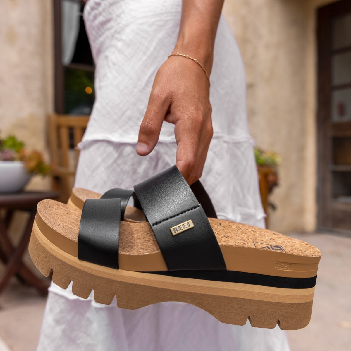 Cushion Vista Higher - Image 8