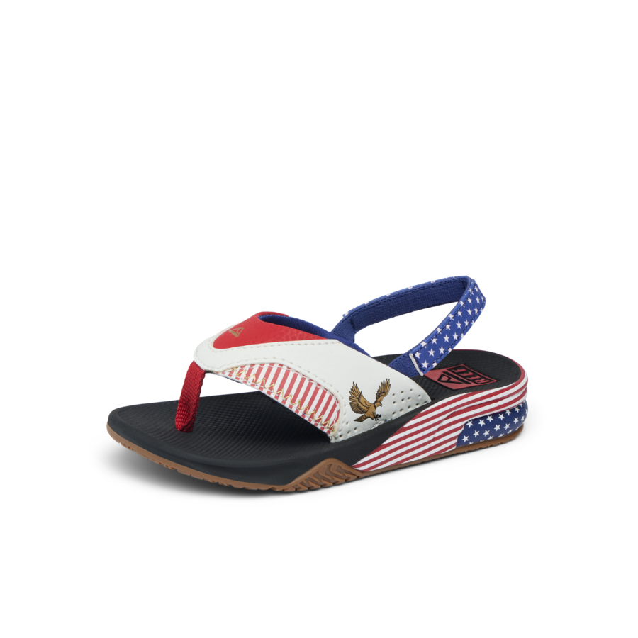 Little Fanning - Image 6