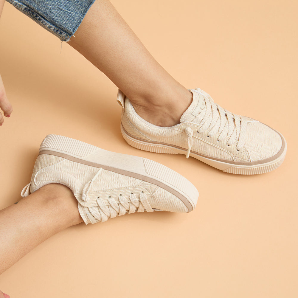 Lay Day Dawn - Image 3